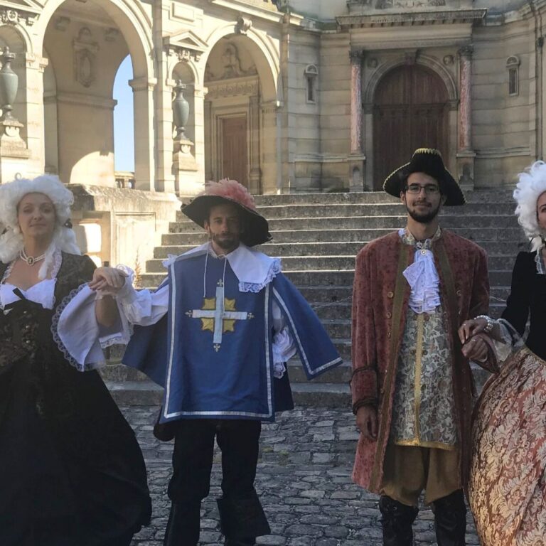 Une chasse au trésor historique au Château de Chantilly Une chasse au trésor historique au Château de Chantilly